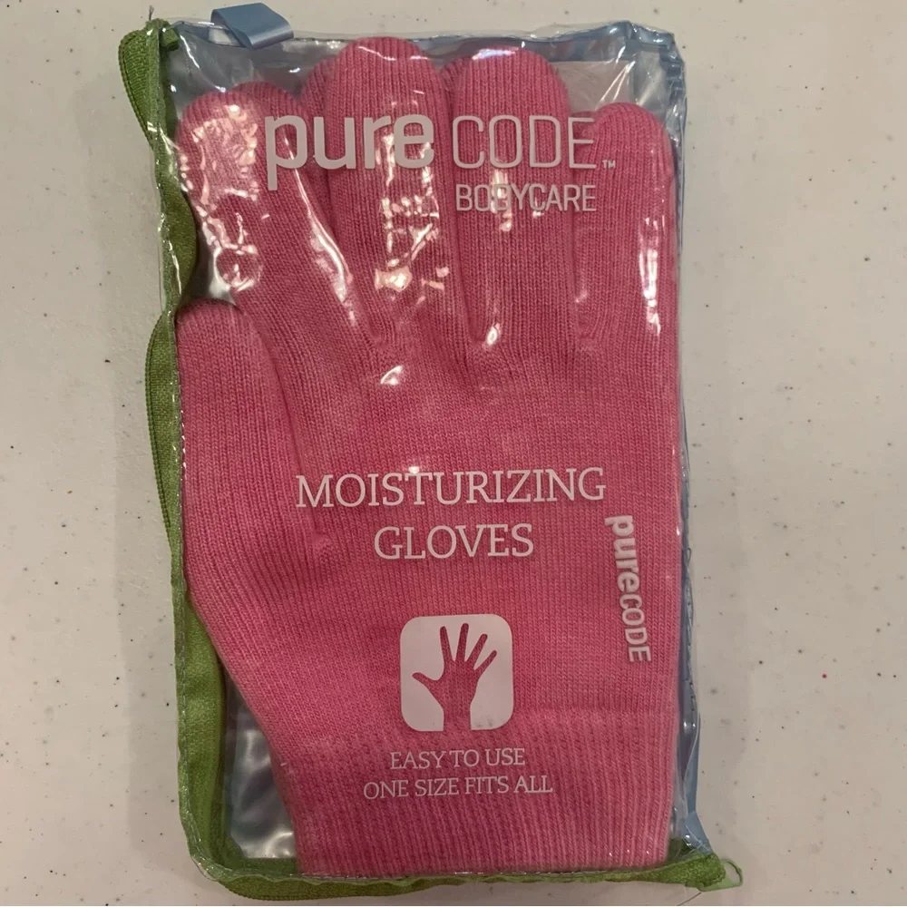 Pure Code. Pink hydrating gloves. NWT.